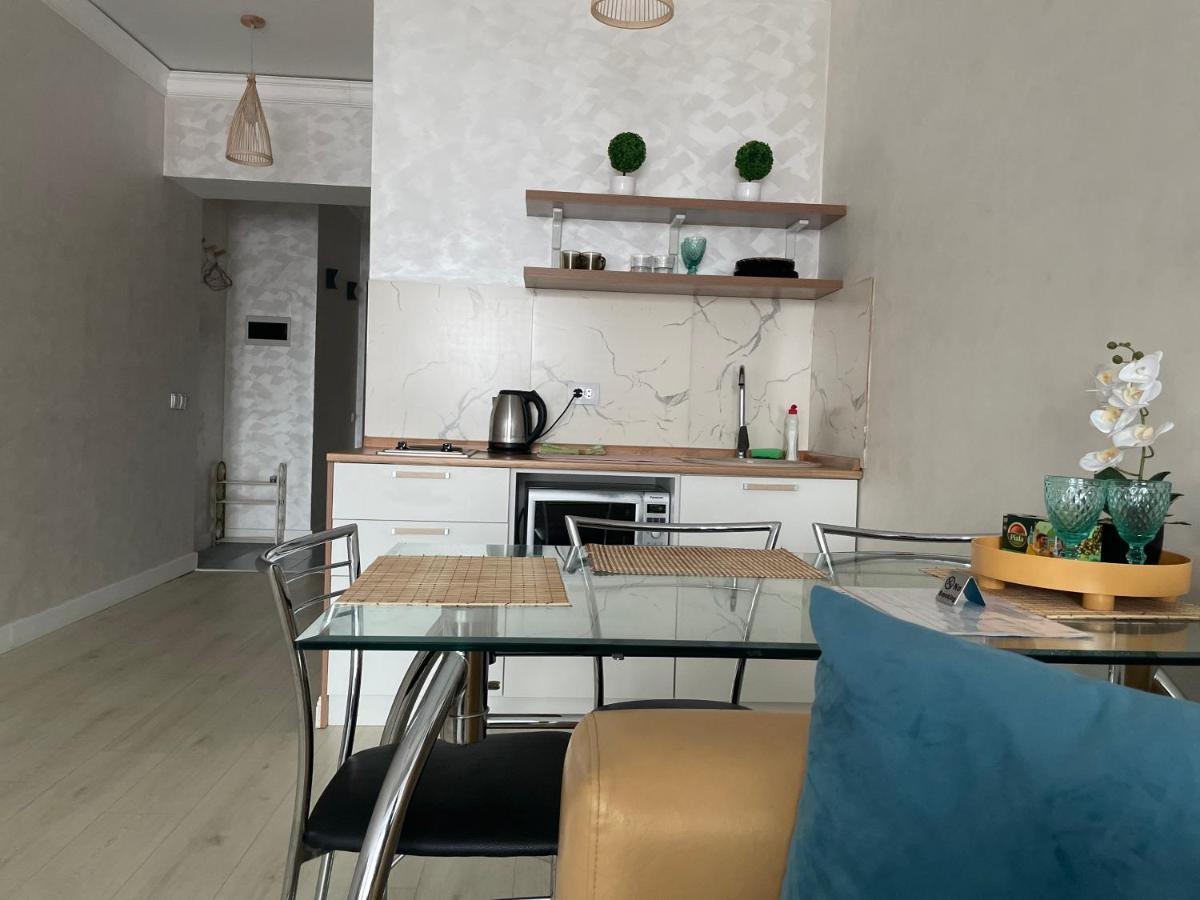 Арбат Apartment Almati Kültér fotó